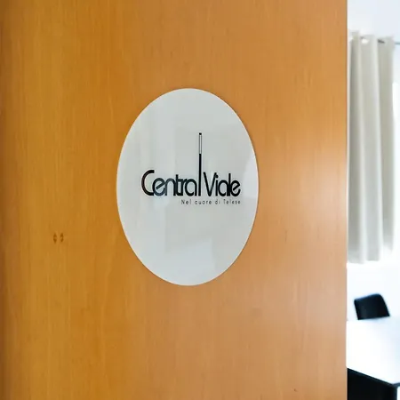 Centralviale2 Apartament *